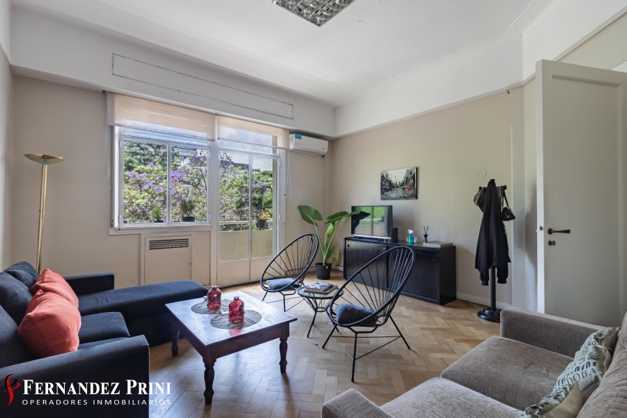Talcahuano 758, San Nicolás, 8 Ambientes Ambientes,2 BañosBaños,Departamento,Venta,Talcahuano 758, San Nicolás,1412