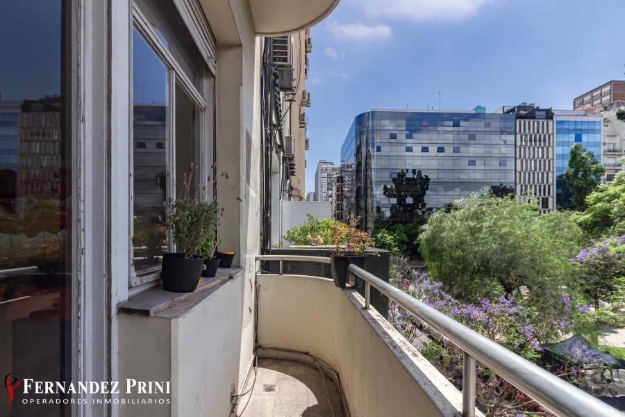Talcahuano 758, San Nicolás, 8 Ambientes Ambientes,2 BañosBaños,Departamento,Venta,Talcahuano 758, San Nicolás,1412
