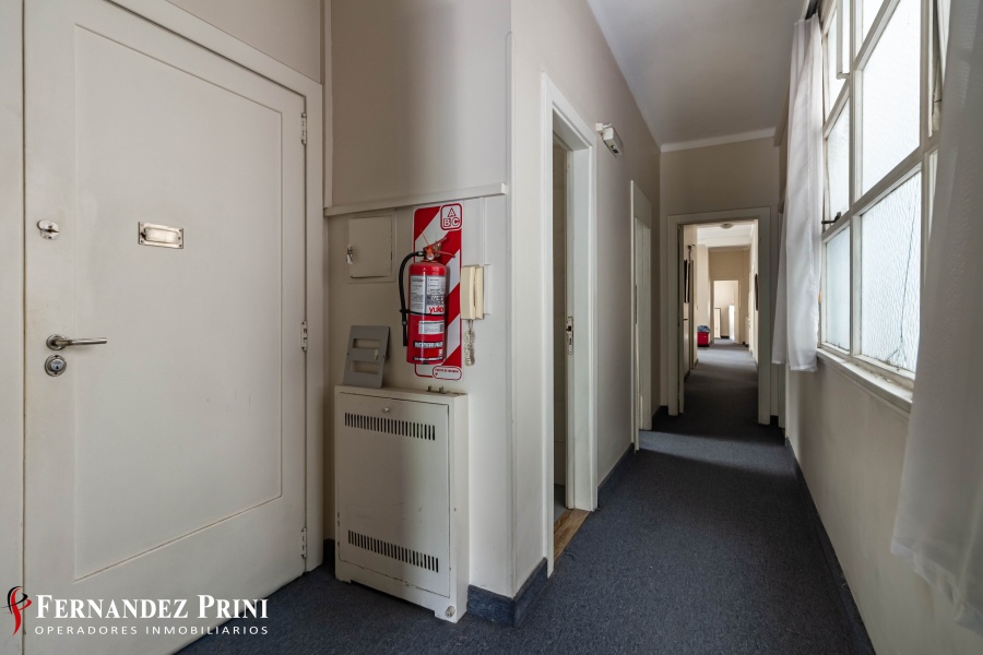 Talcahuano 758, San Nicolás, 8 Ambientes Ambientes,2 BañosBaños,Departamento,Venta,Talcahuano 758, San Nicolás,1412