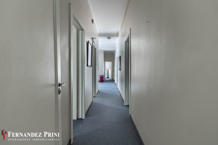 Talcahuano 758, San Nicolás, 8 Ambientes Ambientes,2 BañosBaños,Departamento,Venta,Talcahuano 758, San Nicolás,1412