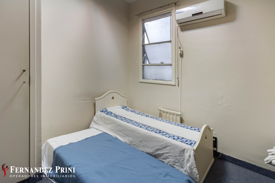 Talcahuano 758, San Nicolás, 8 Ambientes Ambientes,2 BañosBaños,Departamento,Venta,Talcahuano 758, San Nicolás,1412