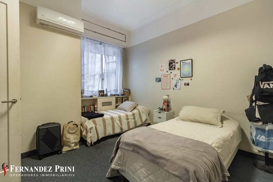 Talcahuano 758, San Nicolás, 8 Ambientes Ambientes,2 BañosBaños,Departamento,Venta,Talcahuano 758, San Nicolás,1412
