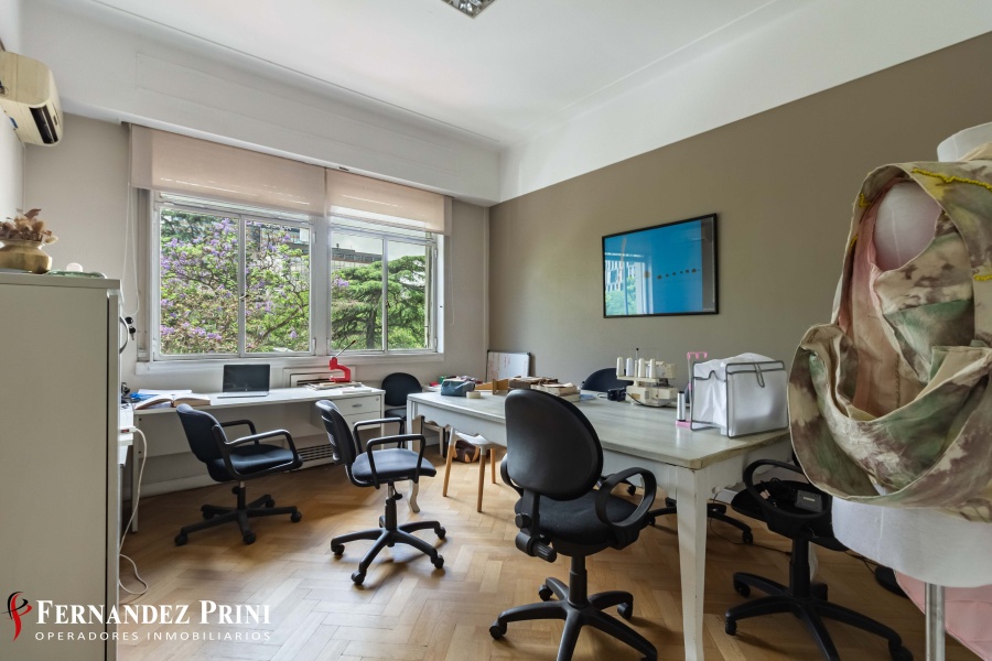 Talcahuano 758, San Nicolás, 8 Ambientes Ambientes,2 BañosBaños,Departamento,Venta,Talcahuano 758, San Nicolás,1412