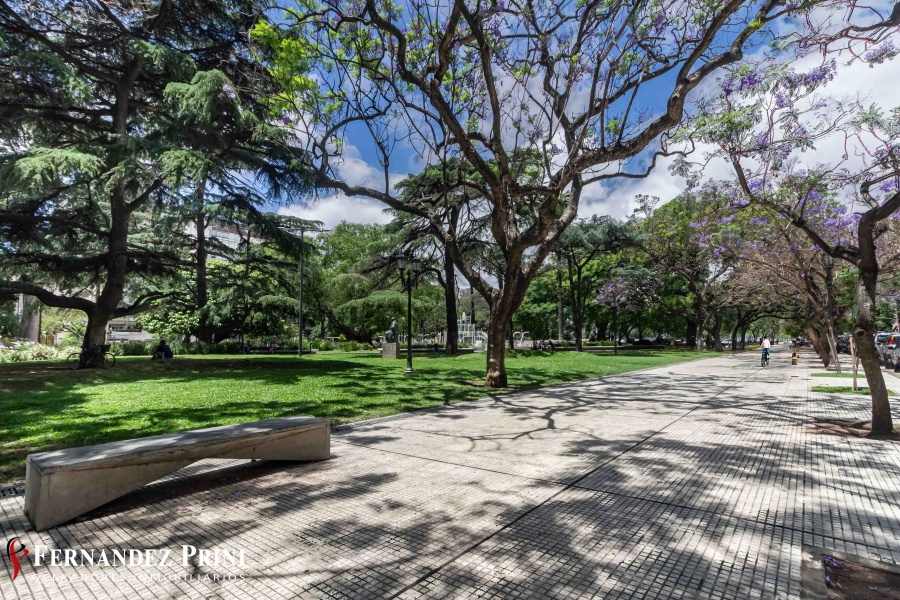 Talcahuano 758, San Nicolás, 8 Ambientes Ambientes,2 BañosBaños,Departamento,Venta,Talcahuano 758, San Nicolás,1412
