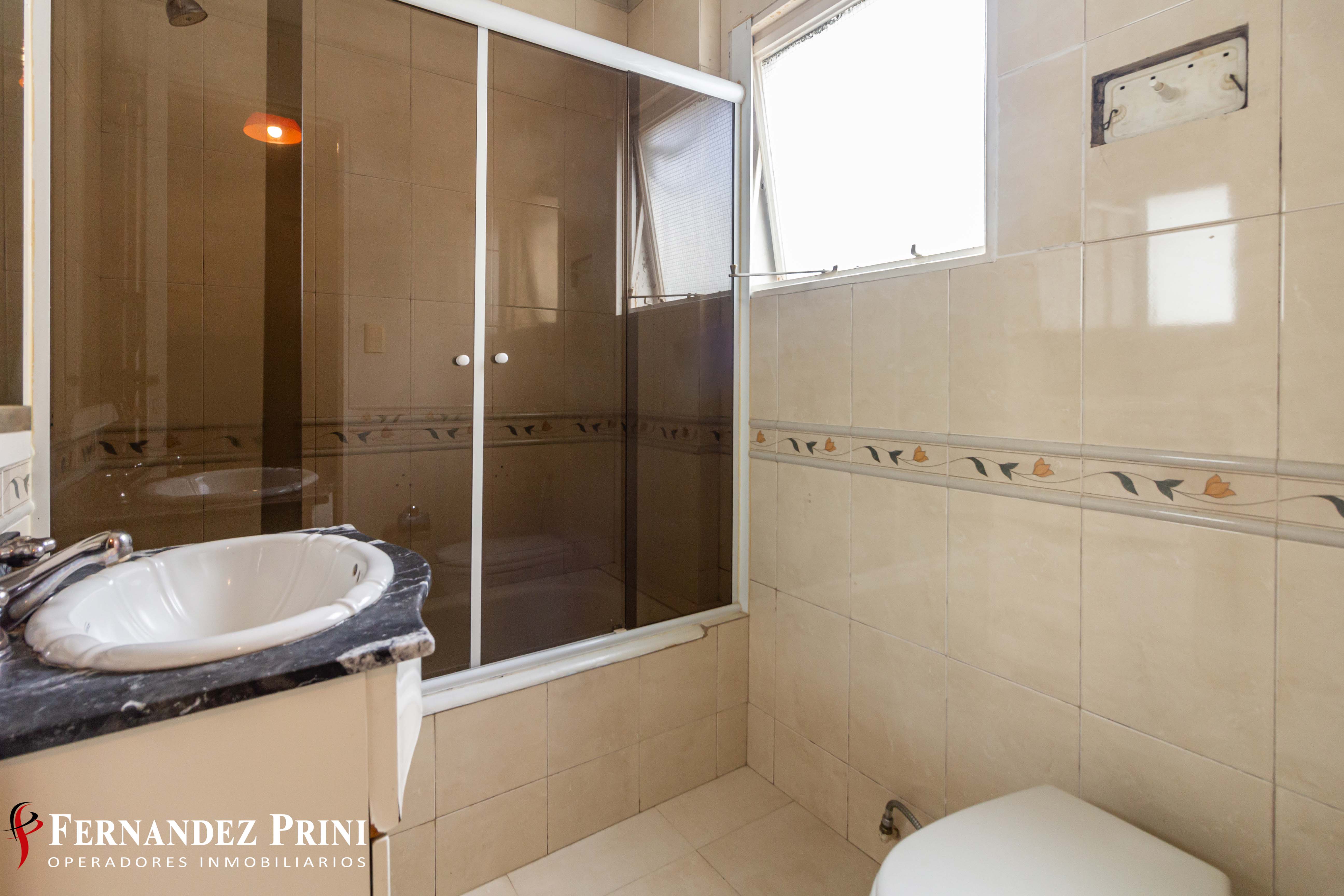 Av. Callao 257, San Nicolas, 2 Habitaciones Habitaciones, 3 Ambientes Ambientes,1 BañoBaños,Departamento,Venta,Av. Callao 257, San Nicolas,14,1465
