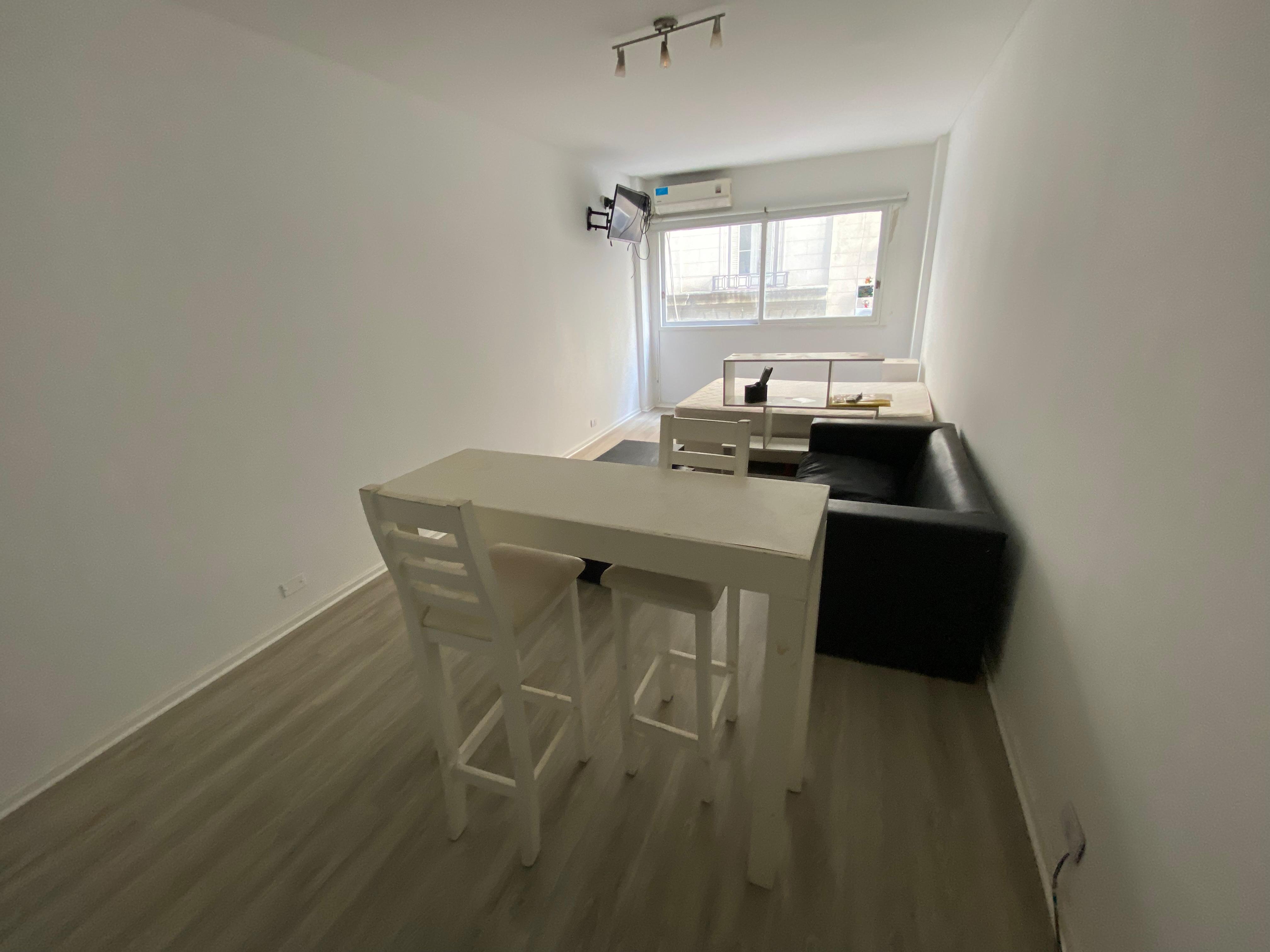 Esmeralda 625, San Nicolas, 1 Room Ambientes,1 BañoBaños,Departamento,Alquiler,Esmeralda 625, San Nicolas,2,1495