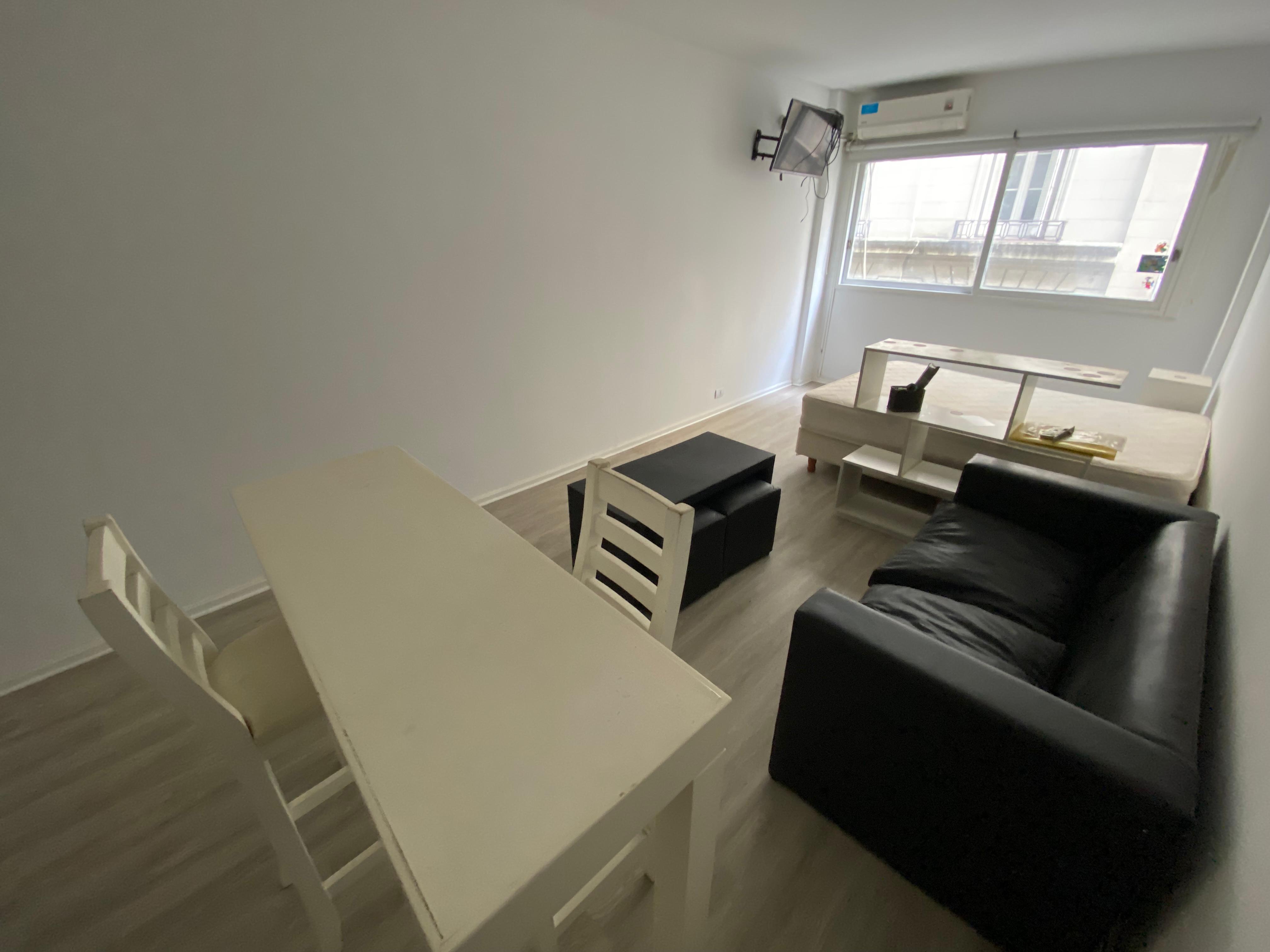 Esmeralda 625, San Nicolas, 1 Room Ambientes,1 BañoBaños,Departamento,Alquiler,Esmeralda 625, San Nicolas,2,1495