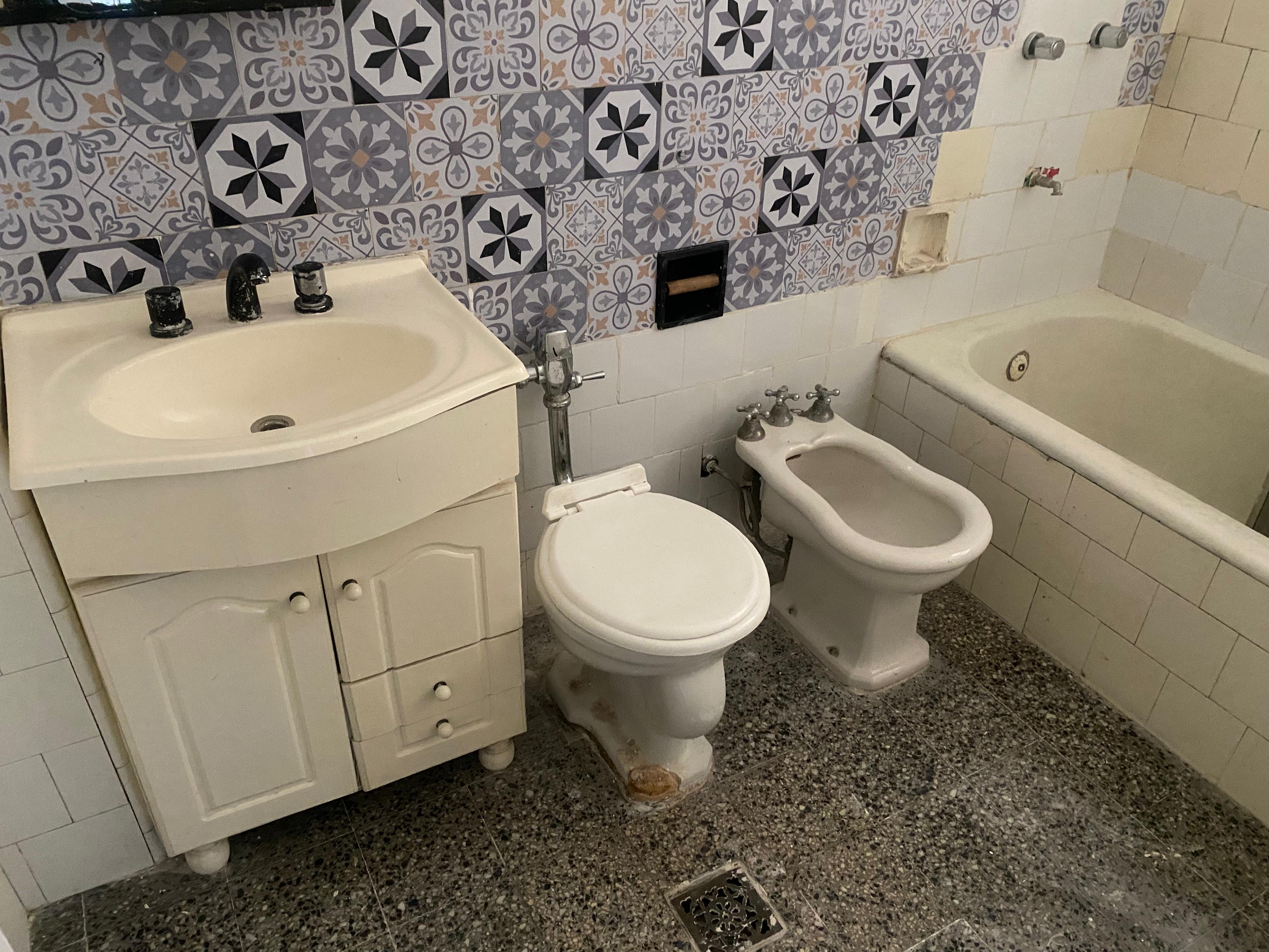 Tucumán 331, San Nicolás, 1 Habitación Habitaciones, 2 Ambientes Ambientes,1 BañoBaños,Departamento,Alquiler,Tucumán 331, San Nicolás,4,1510