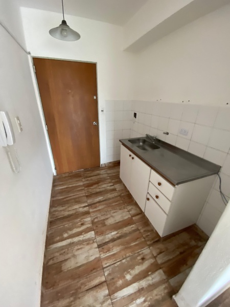 Uriburu 774, Balvanera, 1 Habitación Habitaciones,1 BañoBaños,Departamento,Alquiler,Uriburu 774, Balvanera,9,1588