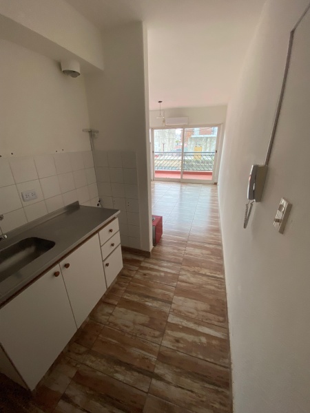 Uriburu 774, Balvanera, 1 Habitación Habitaciones,1 BañoBaños,Departamento,Alquiler,Uriburu 774, Balvanera,9,1588