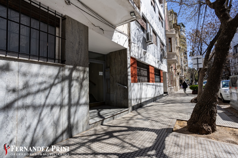 French 2668, Recoleta, 2 Dormitorio Habitaciones, 3 Habitación Habitaciones,1 BañoBaños,Departamento,Venta,French 2668, Recoleta,7,1630